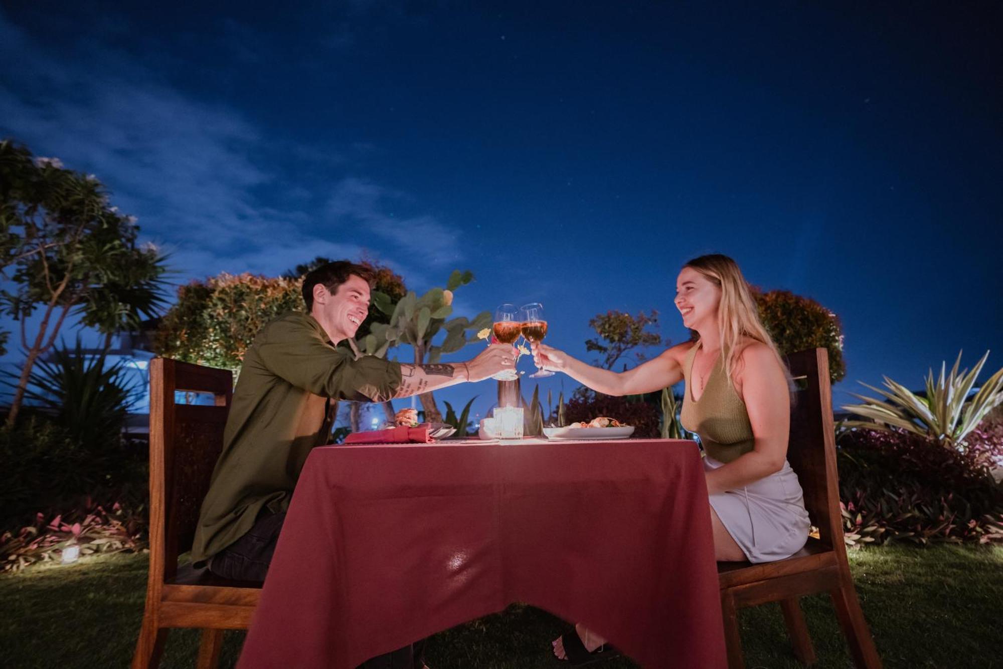 The Kirana Canggu Hotel Εξωτερικό φωτογραφία