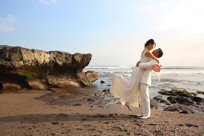 The Kirana Canggu Hotel Εξωτερικό φωτογραφία