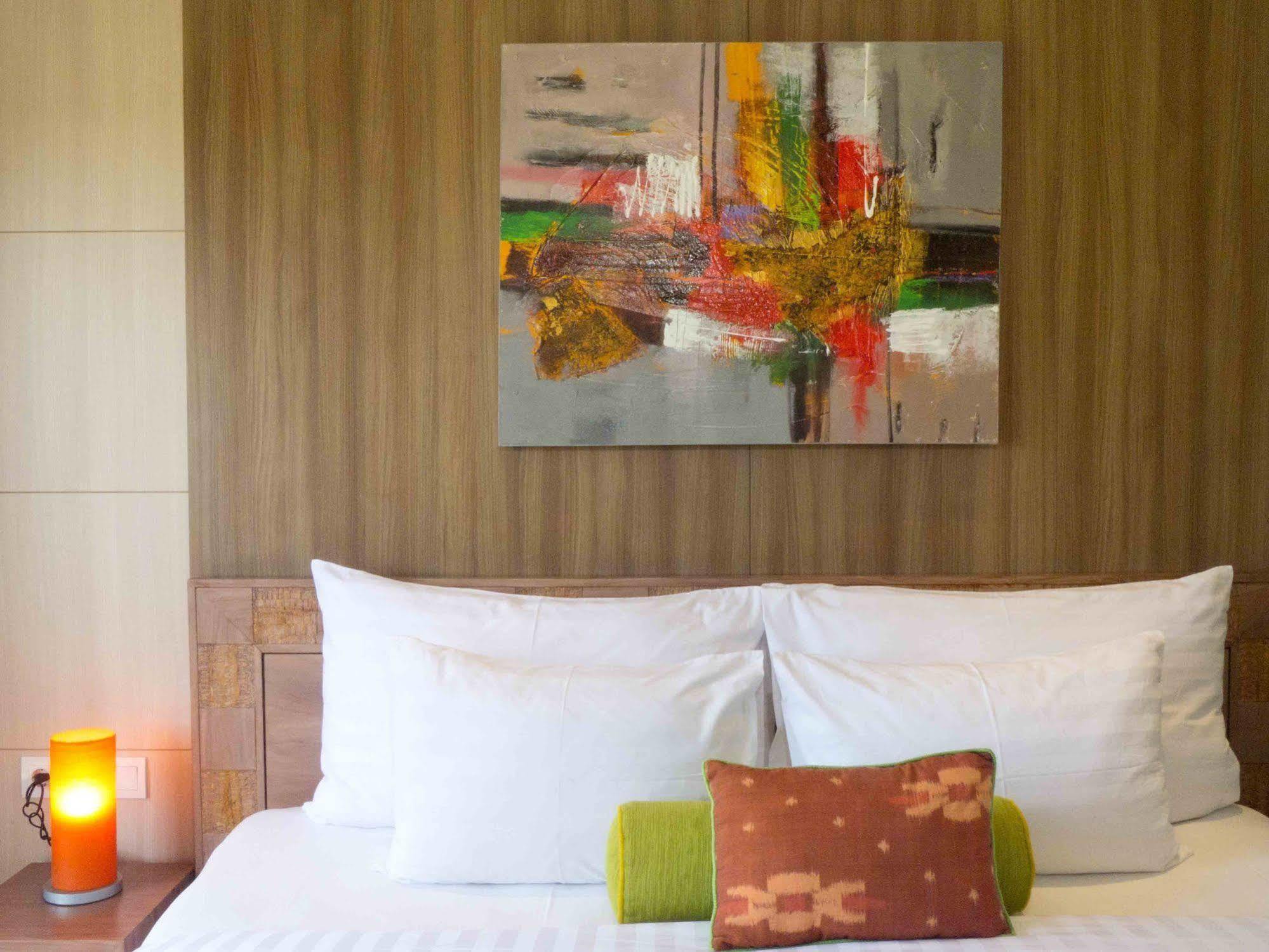 The Kirana Canggu Hotel Εξωτερικό φωτογραφία